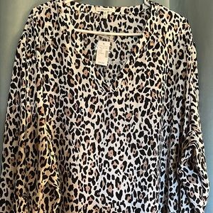 New Maurices Cheetah Long Sleeve shirt